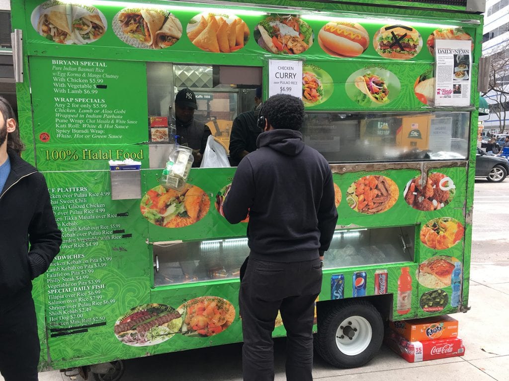 How to order lunch and dinner at an NYC street vendor