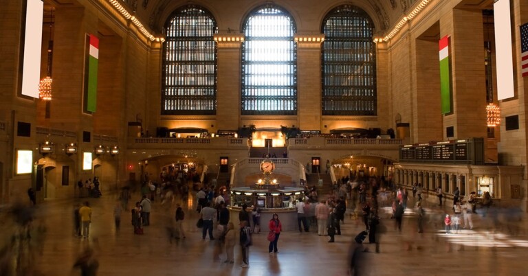 MTA Metro Cards (How to Skip the Lines at the Subway Station)