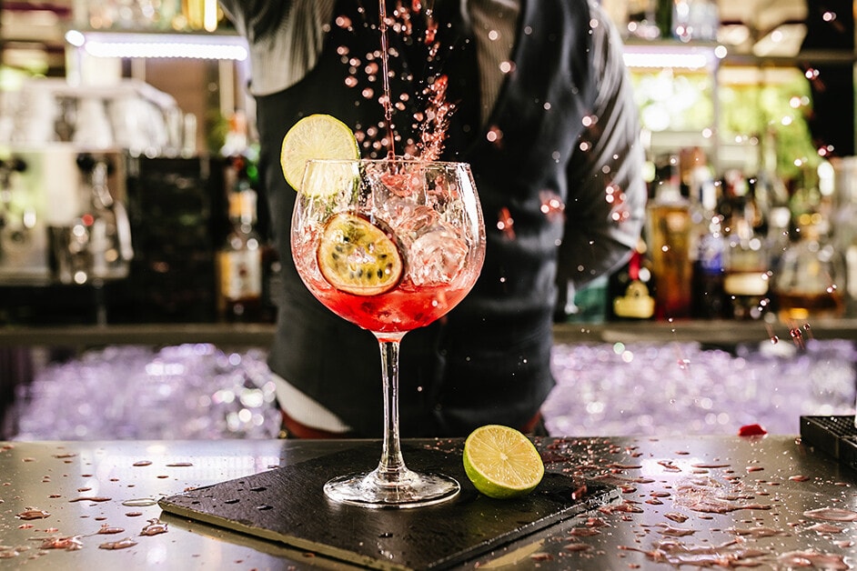 A non-alcoholic alternative to build your favorite cocktails and after-dinner drinks